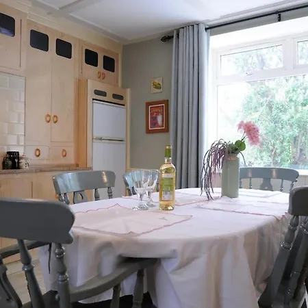 Holiday home Comfy In A Beautiful Part Of Town Dingle