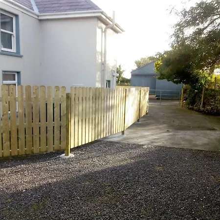 Comfy In A Beautiful Part Of Town Casa vacanze Dingle
